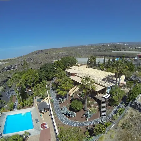 Casa Sevilla Sanjuan * Guía de Isora